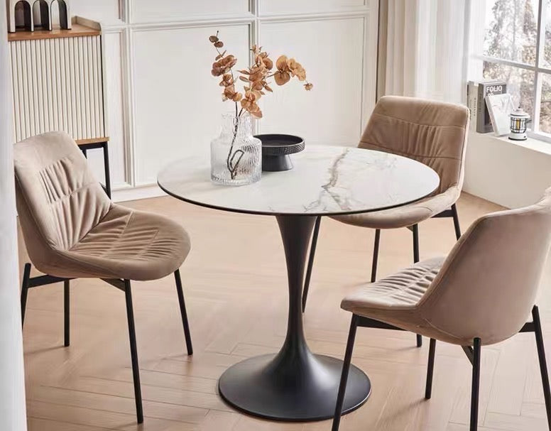 SMALL ROUND DINING TABLE - W468310