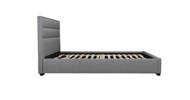 UPHOLSTERED PLATFORM BED